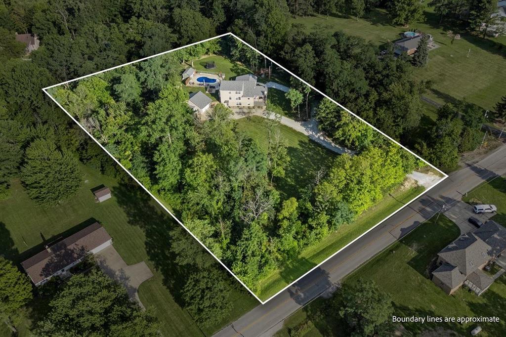1684 Rock Road, Mansfield, Ohio 44903, 4 Bedrooms Bedrooms, ,3 BathroomsBathrooms,Residential,For Sale,Rock Road,9073403 1684 Rock Road, Mansfield, Ohio 44903, 4 Bedrooms Bedrooms, ,3 BathroomsBathrooms,Residential,For Sale,Rock Road,9073403