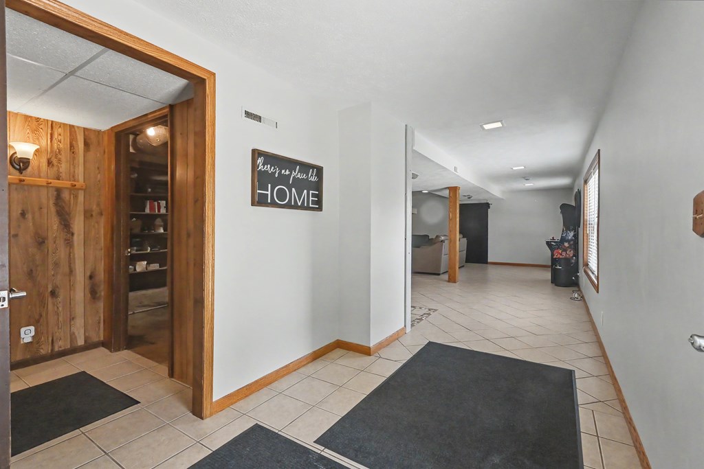 1684 Rock Road, Mansfield, Ohio 44903, 4 Bedrooms Bedrooms, ,3 BathroomsBathrooms,Residential,For Sale,Rock Road,9073403 1684 Rock Road, Mansfield, Ohio 44903, 4 Bedrooms Bedrooms, ,3 BathroomsBathrooms,Residential,For Sale,Rock Road,9073403