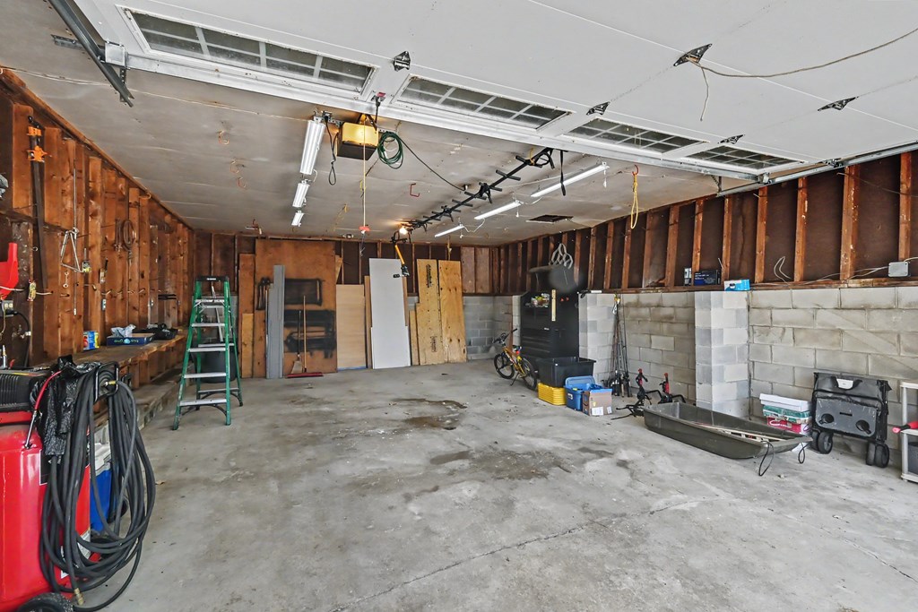 1684 Rock Road, Mansfield, Ohio 44903, 4 Bedrooms Bedrooms, ,3 BathroomsBathrooms,Residential,For Sale,Rock Road,9073403 1684 Rock Road, Mansfield, Ohio 44903, 4 Bedrooms Bedrooms, ,3 BathroomsBathrooms,Residential,For Sale,Rock Road,9073403