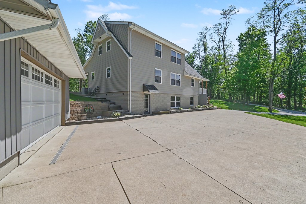 1684 Rock Road, Mansfield, Ohio 44903, 4 Bedrooms Bedrooms, ,3 BathroomsBathrooms,Residential,For Sale,Rock Road,9073403 1684 Rock Road, Mansfield, Ohio 44903, 4 Bedrooms Bedrooms, ,3 BathroomsBathrooms,Residential,For Sale,Rock Road,9073403