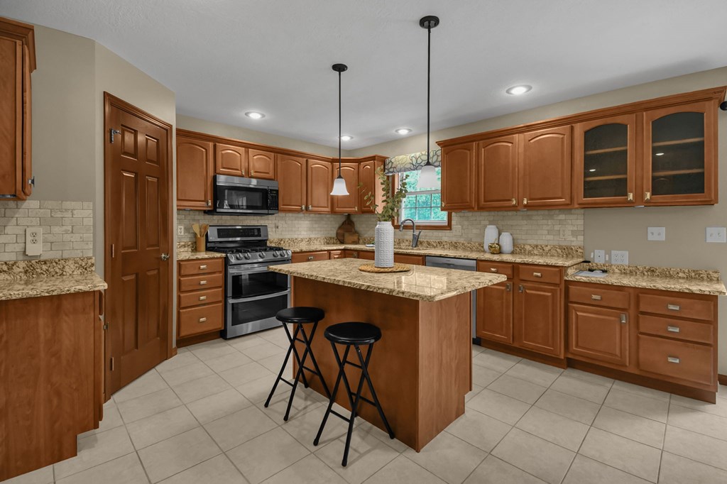 3821 Horizon Drive, Ontario, Ohio 44903, 4 Bedrooms Bedrooms, ,3 BathroomsBathrooms,Residential,For Sale,Horizon Drive,9073405 3821 Horizon Drive, Ontario, Ohio 44903, 4 Bedrooms Bedrooms, ,3 BathroomsBathrooms,Residential,For Sale,Horizon Drive,9073405