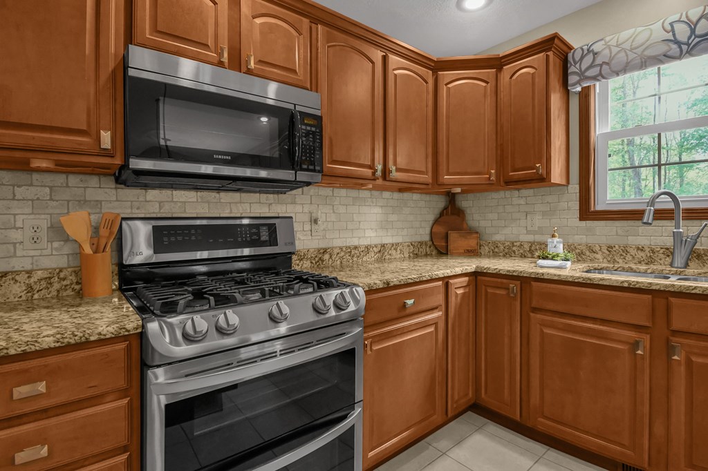 3821 Horizon Drive, Ontario, Ohio 44903, 4 Bedrooms Bedrooms, ,3 BathroomsBathrooms,Residential,For Sale,Horizon Drive,9073405 3821 Horizon Drive, Ontario, Ohio 44903, 4 Bedrooms Bedrooms, ,3 BathroomsBathrooms,Residential,For Sale,Horizon Drive,9073405