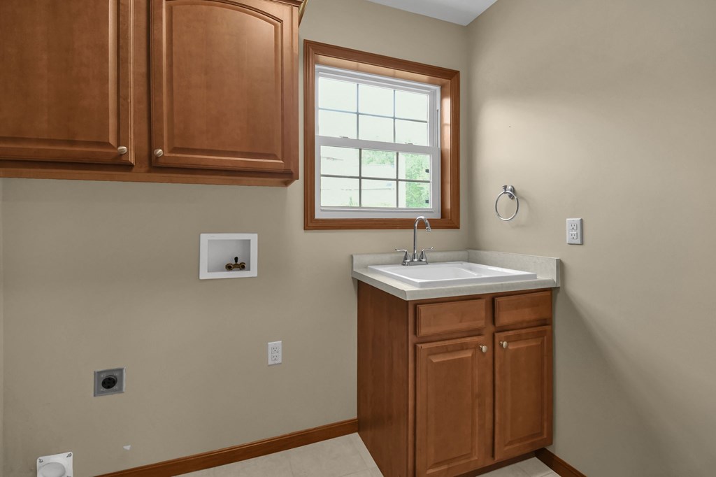 3821 Horizon Drive, Ontario, Ohio 44903, 4 Bedrooms Bedrooms, ,3 BathroomsBathrooms,Residential,For Sale,Horizon Drive,9073405 3821 Horizon Drive, Ontario, Ohio 44903, 4 Bedrooms Bedrooms, ,3 BathroomsBathrooms,Residential,For Sale,Horizon Drive,9073405