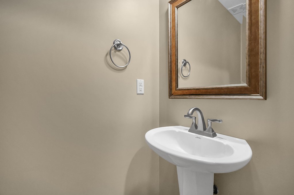 3821 Horizon Drive, Ontario, Ohio 44903, 4 Bedrooms Bedrooms, ,3 BathroomsBathrooms,Residential,For Sale,Horizon Drive,9073405 3821 Horizon Drive, Ontario, Ohio 44903, 4 Bedrooms Bedrooms, ,3 BathroomsBathrooms,Residential,For Sale,Horizon Drive,9073405