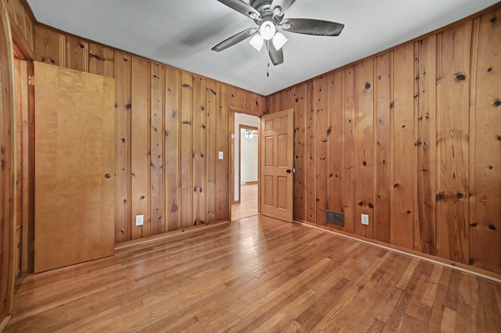 885 W Perry Street, Bucyrus, Ohio 44820, 3 Bedrooms Bedrooms, ,2 BathroomsBathrooms,Residential,For Sale,Perry Street,9073414 885 W Perry Street, Bucyrus, Ohio 44820, 3 Bedrooms Bedrooms, ,2 BathroomsBathrooms,Residential,For Sale,Perry Street,9073414