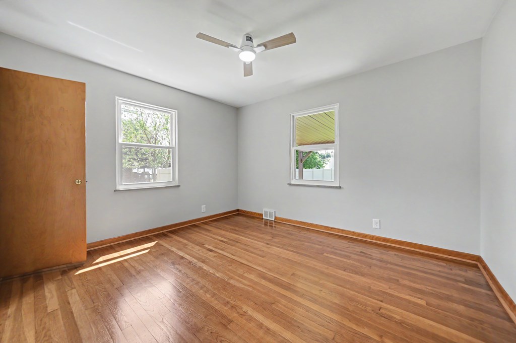 885 W Perry Street, Bucyrus, Ohio 44820, 3 Bedrooms Bedrooms, ,2 BathroomsBathrooms,Residential,For Sale,Perry Street,9073414 885 W Perry Street, Bucyrus, Ohio 44820, 3 Bedrooms Bedrooms, ,2 BathroomsBathrooms,Residential,For Sale,Perry Street,9073414