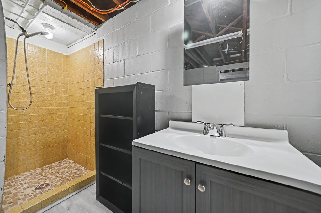 885 W Perry Street, Bucyrus, Ohio 44820, 3 Bedrooms Bedrooms, ,2 BathroomsBathrooms,Residential,For Sale,Perry Street,9073414 885 W Perry Street, Bucyrus, Ohio 44820, 3 Bedrooms Bedrooms, ,2 BathroomsBathrooms,Residential,For Sale,Perry Street,9073414