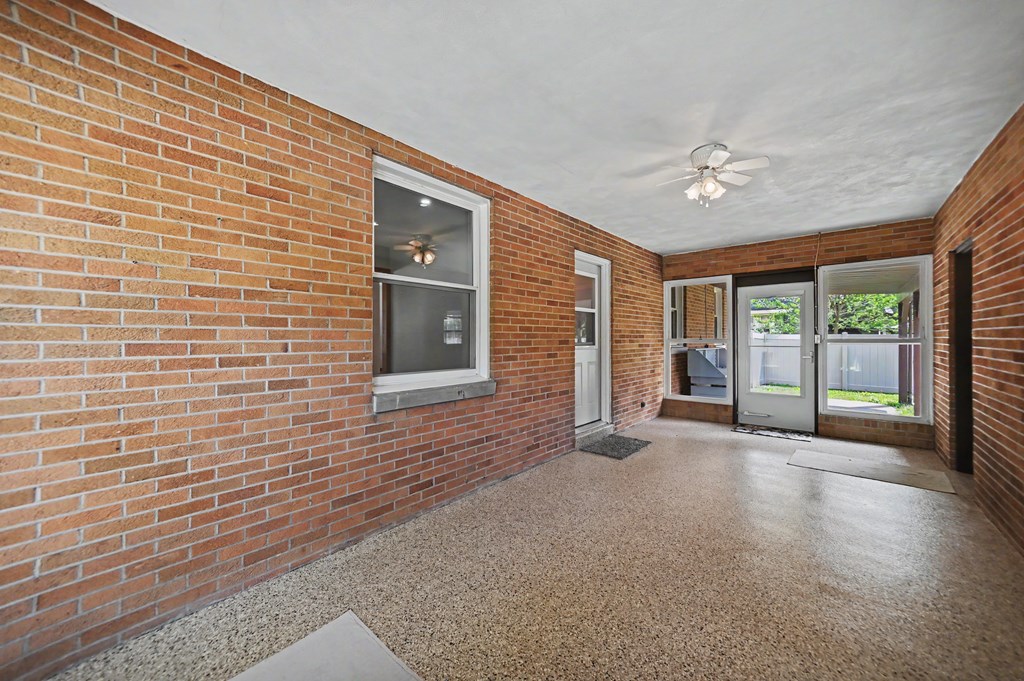885 W Perry Street, Bucyrus, Ohio 44820, 3 Bedrooms Bedrooms, ,2 BathroomsBathrooms,Residential,For Sale,Perry Street,9073414 885 W Perry Street, Bucyrus, Ohio 44820, 3 Bedrooms Bedrooms, ,2 BathroomsBathrooms,Residential,For Sale,Perry Street,9073414