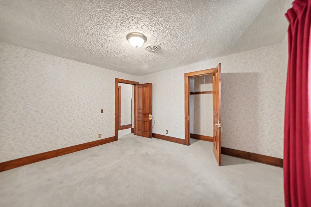 524 E Oakwood Ave, Bucyrus, Ohio 44820, 4 Bedrooms Bedrooms, ,2 BathroomsBathrooms,Residential,For Sale,Oakwood Ave,9073415 524 E Oakwood Ave, Bucyrus, Ohio 44820, 4 Bedrooms Bedrooms, ,2 BathroomsBathrooms,Residential,For Sale,Oakwood Ave,9073415