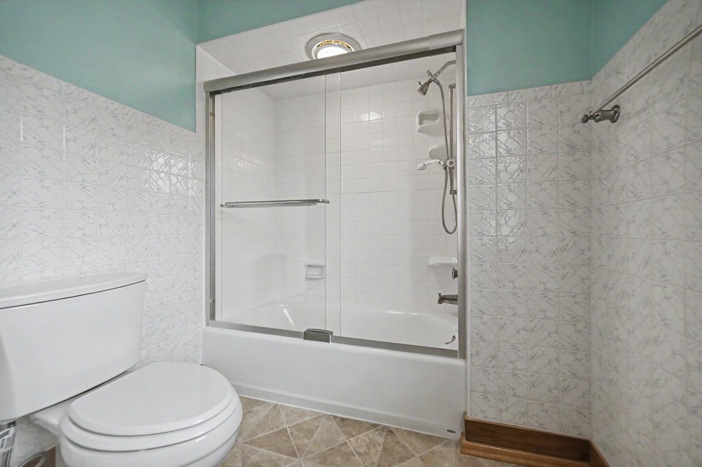 524 E Oakwood Ave, Bucyrus, Ohio 44820, 4 Bedrooms Bedrooms, ,2 BathroomsBathrooms,Residential,For Sale,Oakwood Ave,9073415 524 E Oakwood Ave, Bucyrus, Ohio 44820, 4 Bedrooms Bedrooms, ,2 BathroomsBathrooms,Residential,For Sale,Oakwood Ave,9073415