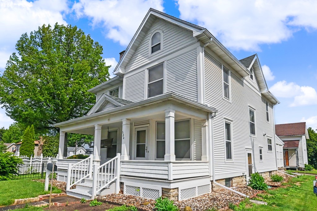 524 E Oakwood Ave, Bucyrus, Ohio 44820, 4 Bedrooms Bedrooms, ,2 BathroomsBathrooms,Residential,For Sale,Oakwood Ave,9073415 524 E Oakwood Ave, Bucyrus, Ohio 44820, 4 Bedrooms Bedrooms, ,2 BathroomsBathrooms,Residential,For Sale,Oakwood Ave,9073415