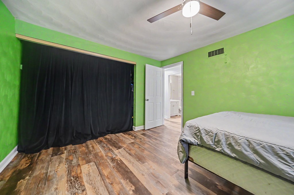 1921 W Cook Road, Mansfield, Ohio 44906, 3 Bedrooms Bedrooms, ,3 BathroomsBathrooms,Residential,For Sale,Cook Road,9073423 1921 W Cook Road, Mansfield, Ohio 44906, 3 Bedrooms Bedrooms, ,3 BathroomsBathrooms,Residential,For Sale,Cook Road,9073423