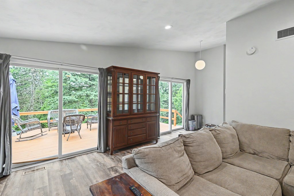 1921 W Cook Road, Mansfield, Ohio 44906, 3 Bedrooms Bedrooms, ,3 BathroomsBathrooms,Residential,For Sale,Cook Road,9073423 1921 W Cook Road, Mansfield, Ohio 44906, 3 Bedrooms Bedrooms, ,3 BathroomsBathrooms,Residential,For Sale,Cook Road,9073423