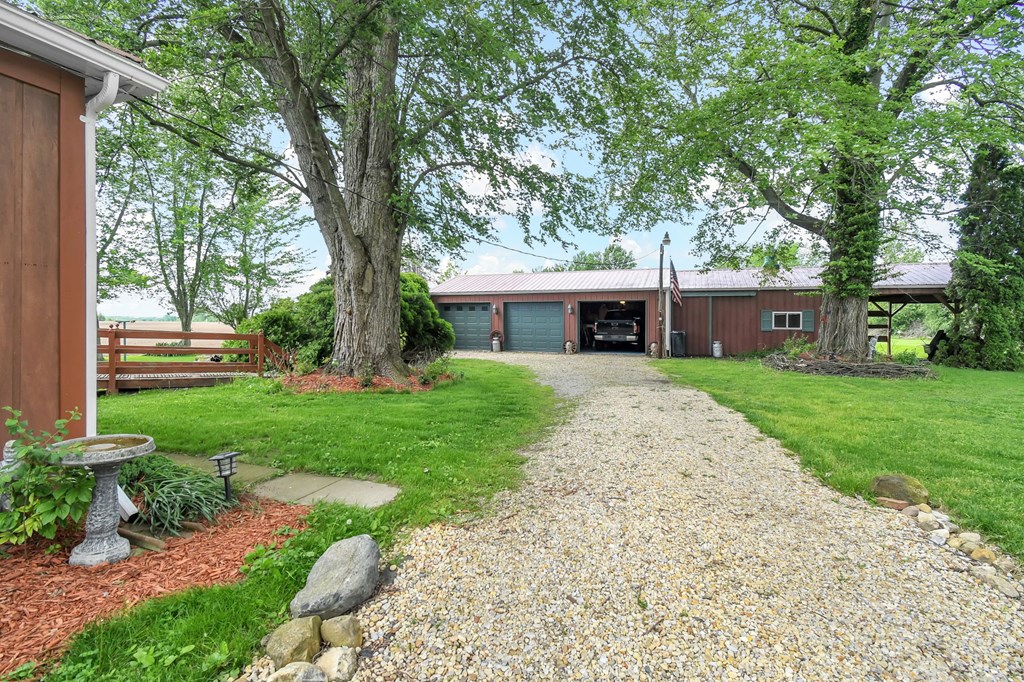1888 S Wiley St, Crestline, Ohio 44827, 2 Bedrooms Bedrooms, ,1 BathroomBathrooms,Residential,For Sale,Wiley St,9073430