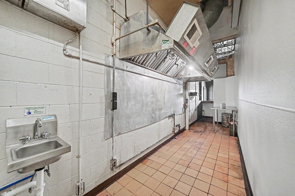 1400 W 4th Street, Mansfield, Ohio 44906, ,Commercial Sale,For Sale,4th Street,9073431