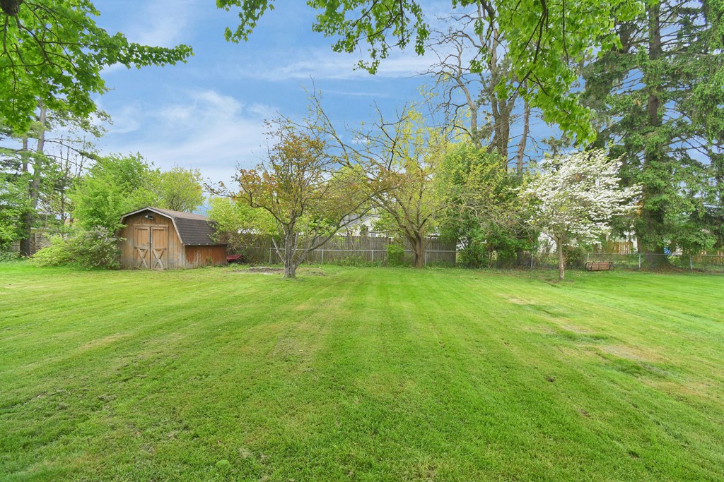 955 Maumee Avenue, Mansfield, Ohio 44906, 3 Bedrooms Bedrooms, ,1 BathroomBathrooms,Residential,For Sale,Maumee Avenue,9073453