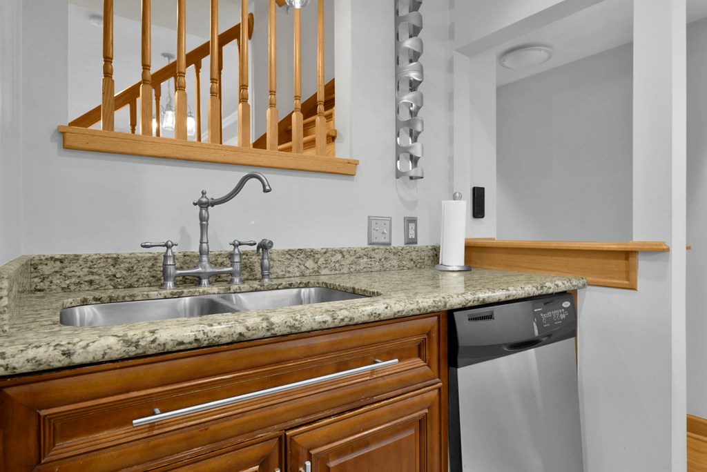 29 E Second Ave, Columbus, Ohio 43201, 2 Bedrooms Bedrooms, ,2 BathroomsBathrooms,Residential,For Sale,Second Ave,9073455 29 E Second Ave, Columbus, Ohio 43201, 2 Bedrooms Bedrooms, ,2 BathroomsBathrooms,Residential,For Sale,Second Ave,9073455