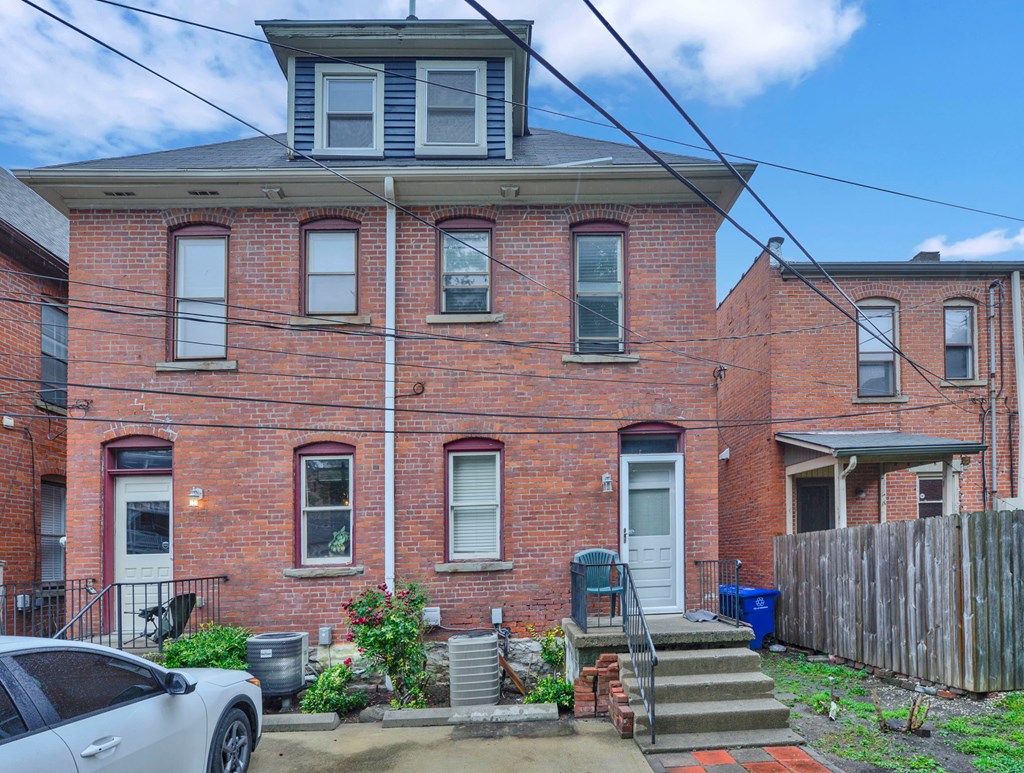 29 E Second Ave, Columbus, Ohio 43201, 2 Bedrooms Bedrooms, ,2 BathroomsBathrooms,Residential,For Sale,Second Ave,9073455 29 E Second Ave, Columbus, Ohio 43201, 2 Bedrooms Bedrooms, ,2 BathroomsBathrooms,Residential,For Sale,Second Ave,9073455