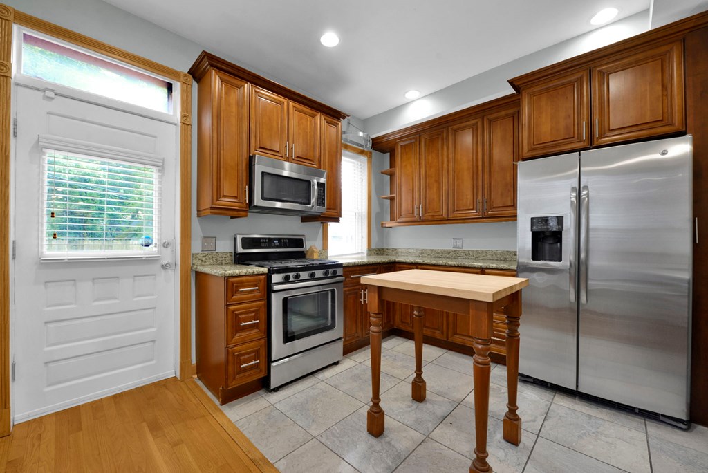 29 E Second Ave, Columbus, Ohio 43201, 2 Bedrooms Bedrooms, ,2 BathroomsBathrooms,Residential,For Sale,Second Ave,9073455 29 E Second Ave, Columbus, Ohio 43201, 2 Bedrooms Bedrooms, ,2 BathroomsBathrooms,Residential,For Sale,Second Ave,9073455