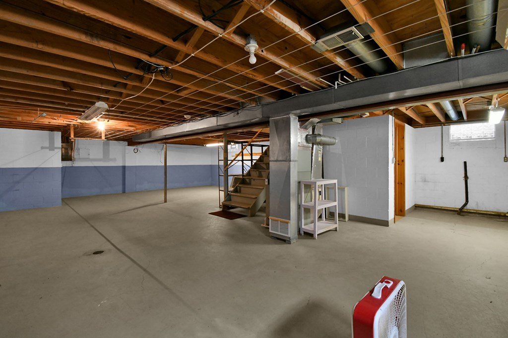 1508 Beal Rd, Mansfield, Ohio 44903, 2 Bedrooms Bedrooms, ,2 BathroomsBathrooms,Residential,For Sale,Beal Rd,9073476