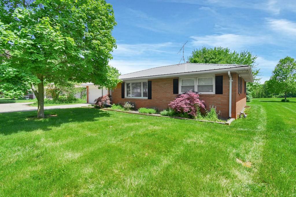 1508 Beal Rd, Mansfield, Ohio 44903, 2 Bedrooms Bedrooms, ,2 BathroomsBathrooms,Residential,For Sale,Beal Rd,9073476