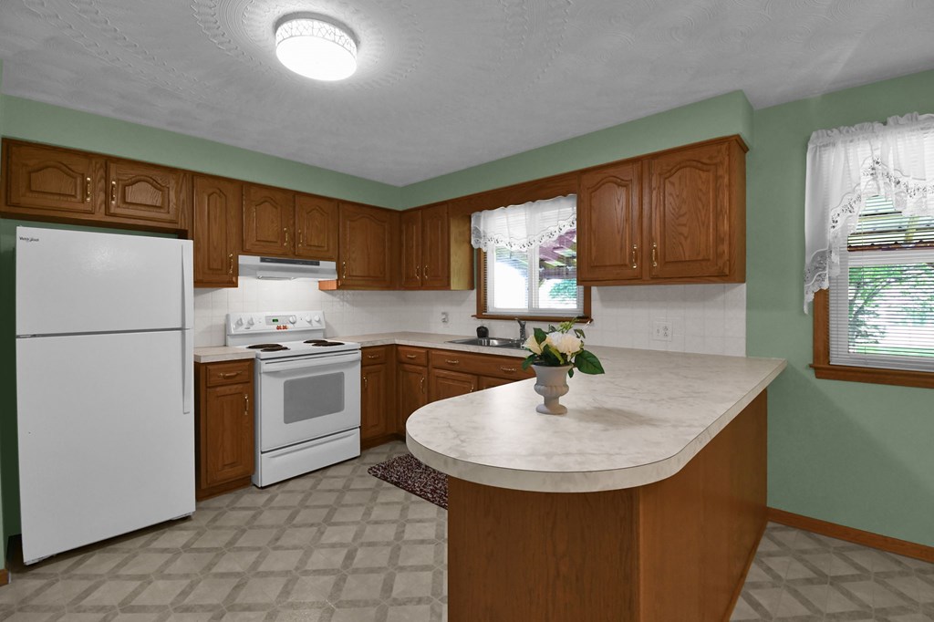 1508 Beal Rd, Mansfield, Ohio 44903, 2 Bedrooms Bedrooms, ,2 BathroomsBathrooms,Residential,For Sale,Beal Rd,9073476