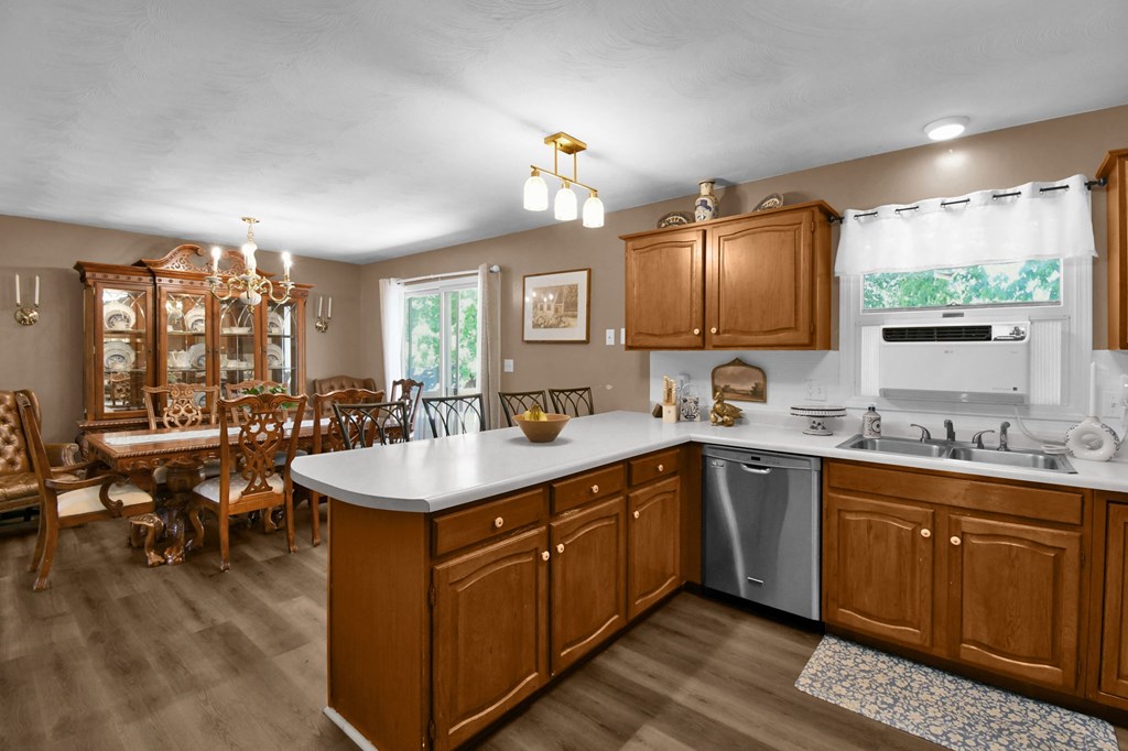 422 Willow Circle, Plymouth, Ohio 44865, 3 Bedrooms Bedrooms, ,2 BathroomsBathrooms,Residential,For Sale,Willow Circle,9073480