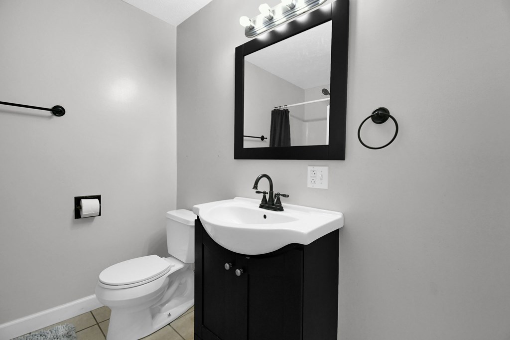 422 Willow Circle, Plymouth, Ohio 44865, 3 Bedrooms Bedrooms, ,2 BathroomsBathrooms,Residential,For Sale,Willow Circle,9073480