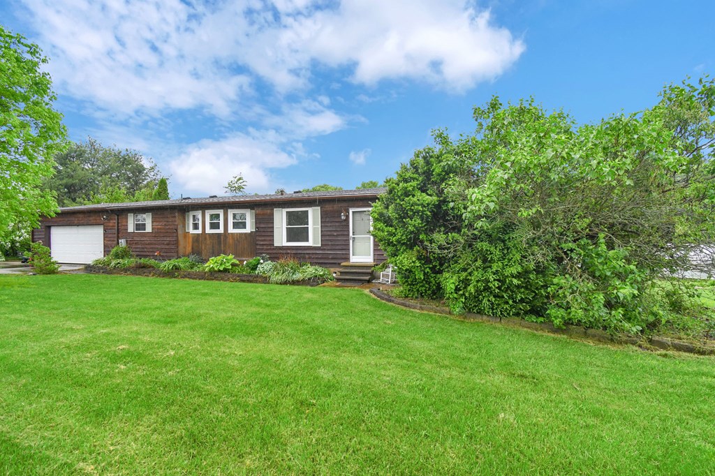5100 Township Road 96, Fredericktown, Ohio 43019, 3 Bedrooms Bedrooms, ,2 BathroomsBathrooms,Residential,For Sale,Township Road 96,9073485 5100 Township Road 96, Fredericktown, Ohio 43019, 3 Bedrooms Bedrooms, ,2 BathroomsBathrooms,Residential,For Sale,Township Road 96,9073485