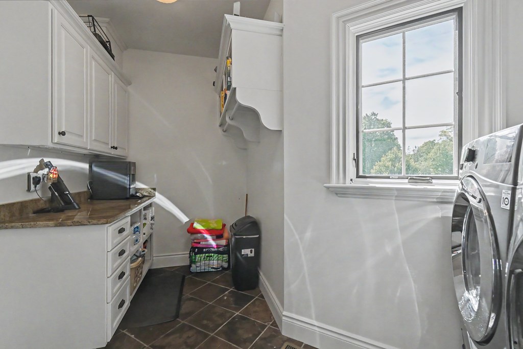 1524 Charolais Drive, Mansfield, Ohio 44903, 7 Bedrooms Bedrooms, ,6 BathroomsBathrooms,Residential,For Sale,Charolais Drive,9073489 1524 Charolais Drive, Mansfield, Ohio 44903, 7 Bedrooms Bedrooms, ,6 BathroomsBathrooms,Residential,For Sale,Charolais Drive,9073489