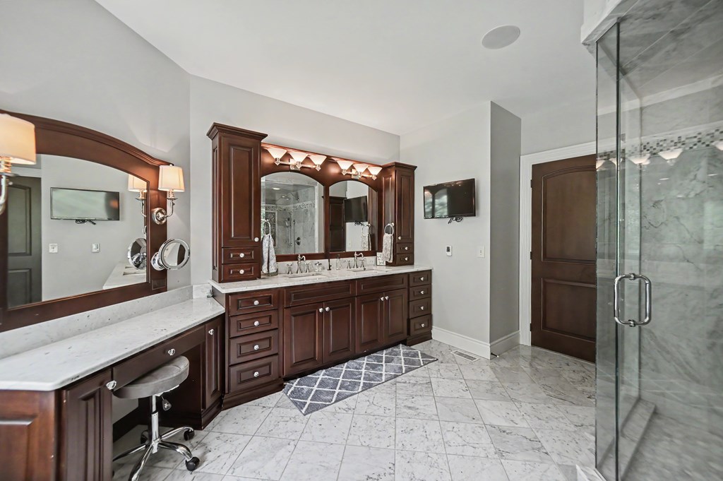 1524 Charolais Drive, Mansfield, Ohio 44903, 7 Bedrooms Bedrooms, ,6 BathroomsBathrooms,Residential,For Sale,Charolais Drive,9073489 1524 Charolais Drive, Mansfield, Ohio 44903, 7 Bedrooms Bedrooms, ,6 BathroomsBathrooms,Residential,For Sale,Charolais Drive,9073489