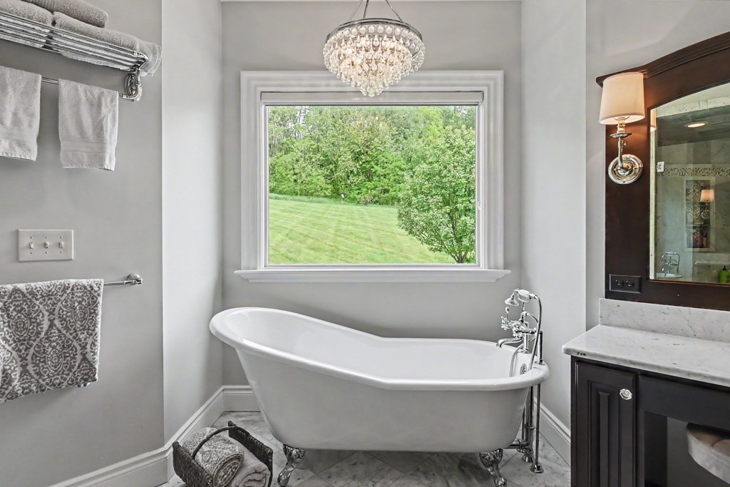 1524 Charolais Drive, Mansfield, Ohio 44903, 7 Bedrooms Bedrooms, ,6 BathroomsBathrooms,Residential,For Sale,Charolais Drive,9073489 1524 Charolais Drive, Mansfield, Ohio 44903, 7 Bedrooms Bedrooms, ,6 BathroomsBathrooms,Residential,For Sale,Charolais Drive,9073489
