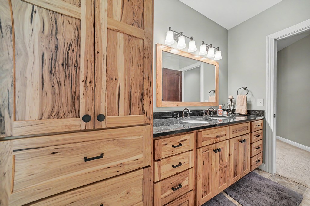 1524 Charolais Drive, Mansfield, Ohio 44903, 7 Bedrooms Bedrooms, ,6 BathroomsBathrooms,Residential,For Sale,Charolais Drive,9073489 1524 Charolais Drive, Mansfield, Ohio 44903, 7 Bedrooms Bedrooms, ,6 BathroomsBathrooms,Residential,For Sale,Charolais Drive,9073489