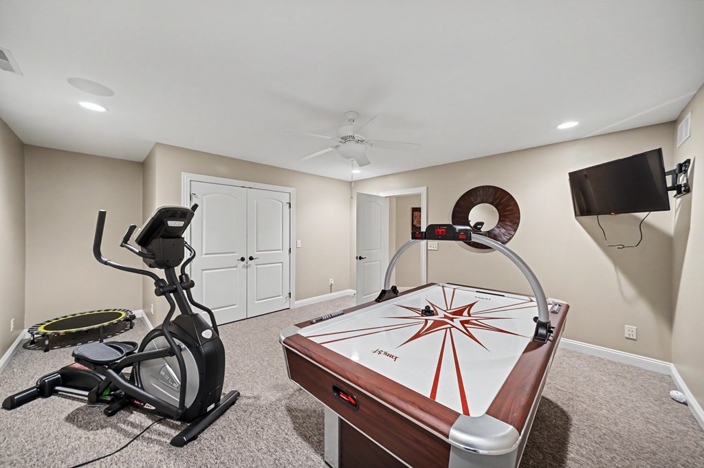 1524 Charolais Drive, Mansfield, Ohio 44903, 7 Bedrooms Bedrooms, ,6 BathroomsBathrooms,Residential,For Sale,Charolais Drive,9073489 1524 Charolais Drive, Mansfield, Ohio 44903, 7 Bedrooms Bedrooms, ,6 BathroomsBathrooms,Residential,For Sale,Charolais Drive,9073489