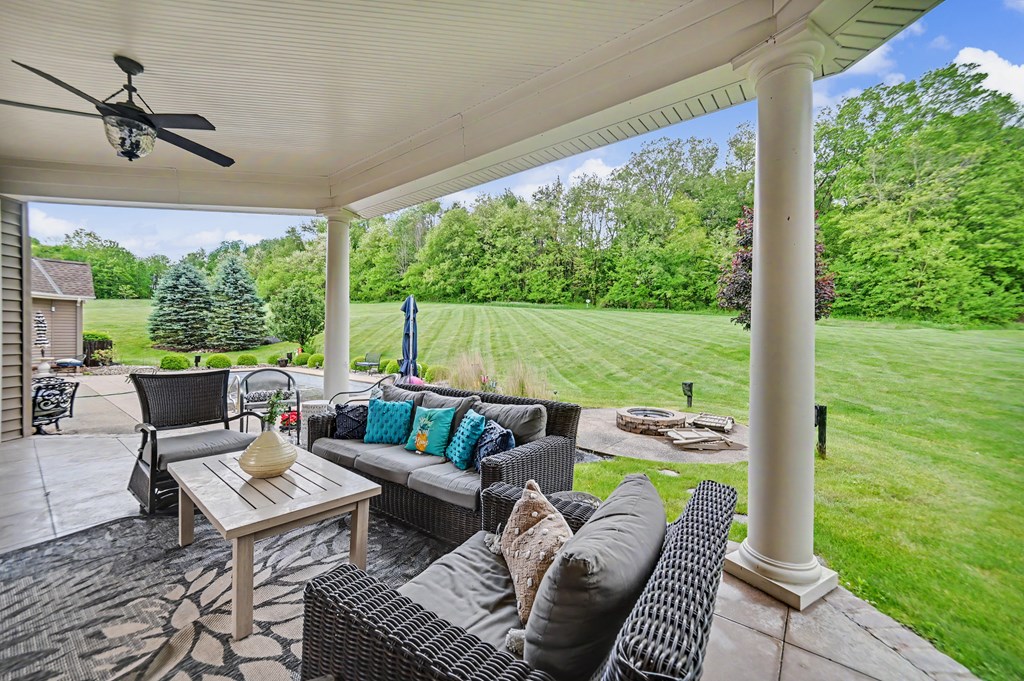 1524 Charolais Drive, Mansfield, Ohio 44903, 7 Bedrooms Bedrooms, ,6 BathroomsBathrooms,Residential,For Sale,Charolais Drive,9073489 1524 Charolais Drive, Mansfield, Ohio 44903, 7 Bedrooms Bedrooms, ,6 BathroomsBathrooms,Residential,For Sale,Charolais Drive,9073489