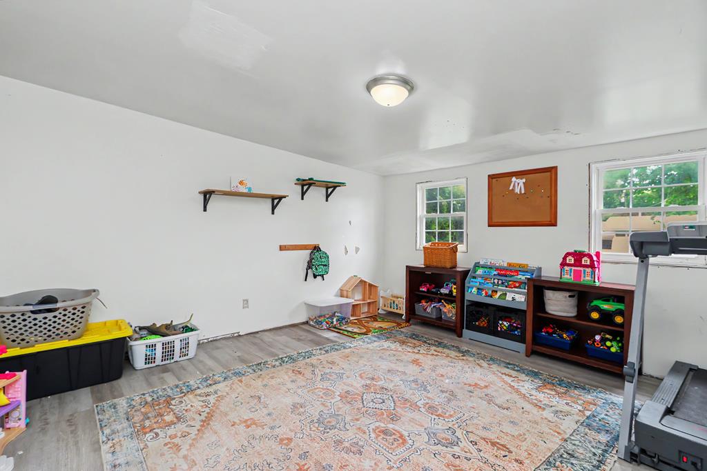 1106 Oakdale Drive, Mansfield, Ohio 44905, 2 Bedrooms Bedrooms, ,1 BathroomBathrooms,Residential,For Sale,Oakdale Drive,9073501