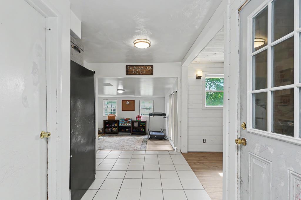 1106 Oakdale Drive, Mansfield, Ohio 44905, 2 Bedrooms Bedrooms, ,1 BathroomBathrooms,Residential,For Sale,Oakdale Drive,9073501