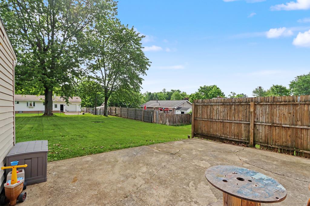 1106 Oakdale Drive, Mansfield, Ohio 44905, 2 Bedrooms Bedrooms, ,1 BathroomBathrooms,Residential,For Sale,Oakdale Drive,9073501