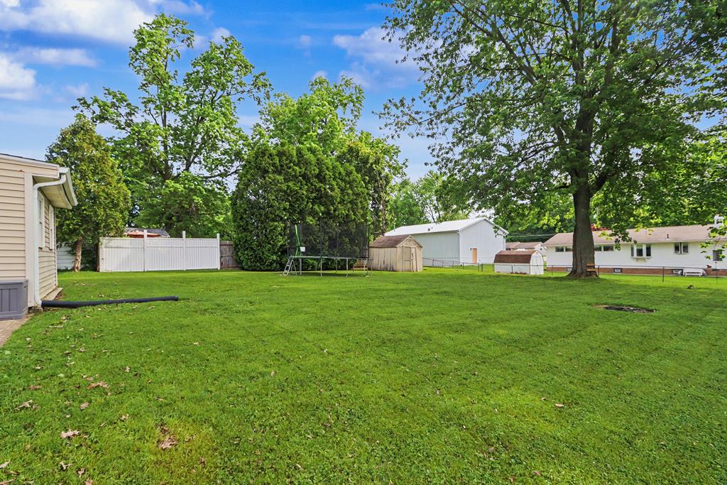 1106 Oakdale Drive, Mansfield, Ohio 44905, 2 Bedrooms Bedrooms, ,1 BathroomBathrooms,Residential,For Sale,Oakdale Drive,9073501