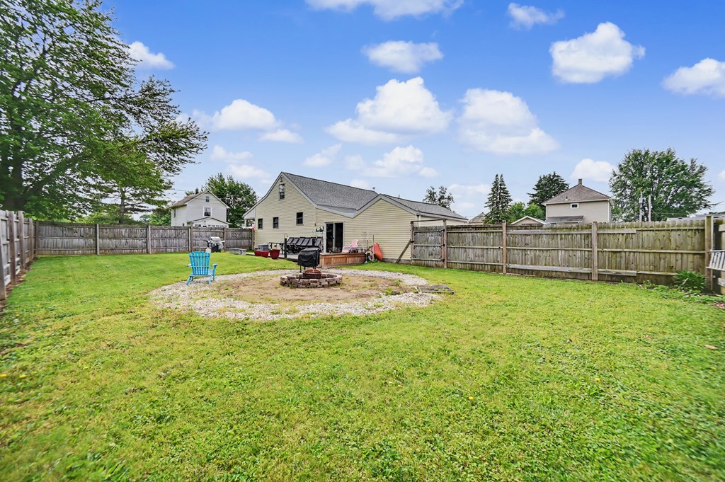1117 Teddy Avenue, Bucyrus, Ohio 44820, 3 Bedrooms Bedrooms, ,1 BathroomBathrooms,Residential,For Sale,Teddy Avenue,9073504