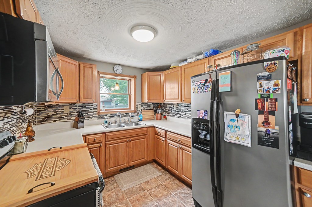 1117 Teddy Avenue, Bucyrus, Ohio 44820, 3 Bedrooms Bedrooms, ,1 BathroomBathrooms,Residential,For Sale,Teddy Avenue,9073504