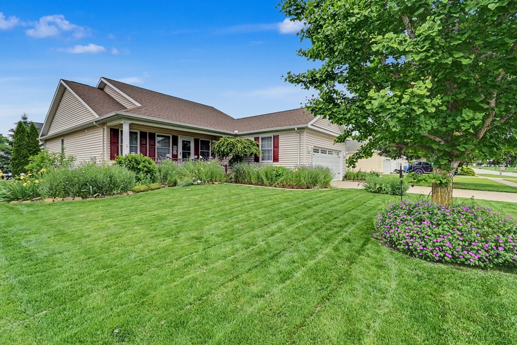 7 Justin Drive, Norwalk, Ohio 44857, 3 Bedrooms Bedrooms, ,2 BathroomsBathrooms,Residential,For Sale,Justin Drive,9073516