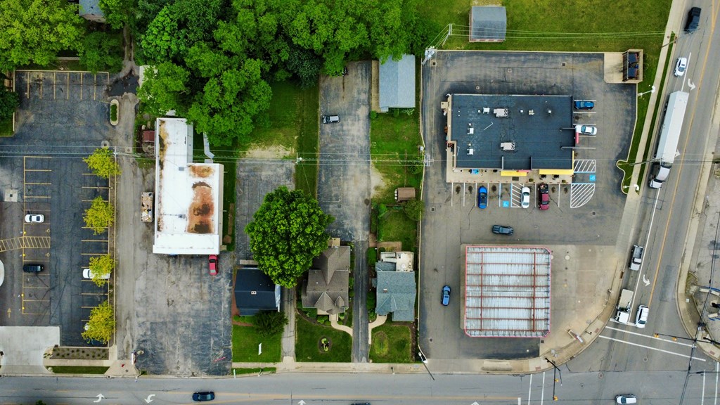 743 & 743 1/2 Harding Way West, Galion, Ohio 44833, ,Commercial Sale,For Sale,& 743 1/2 Harding Way West,9073520 743 & 743 1/2 Harding Way West, Galion, Ohio 44833, ,Commercial Sale,For Sale,& 743 1/2 Harding Way West,9073520