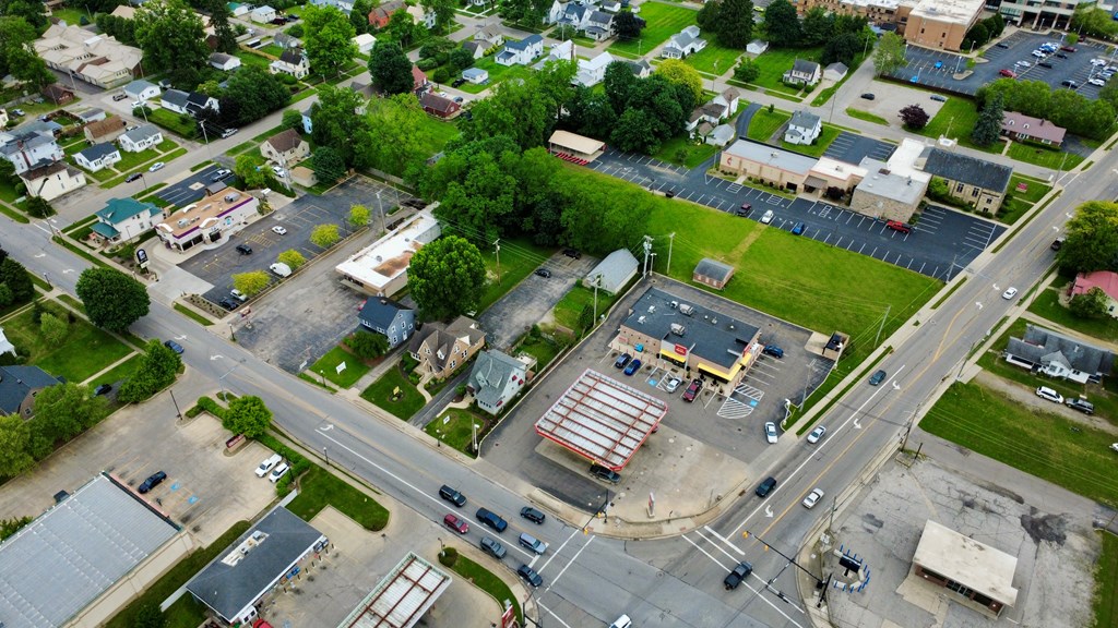 743 & 743 1/2 Harding Way West, Galion, Ohio 44833, ,Commercial Sale,For Sale,& 743 1/2 Harding Way West,9073520 743 & 743 1/2 Harding Way West, Galion, Ohio 44833, ,Commercial Sale,For Sale,& 743 1/2 Harding Way West,9073520