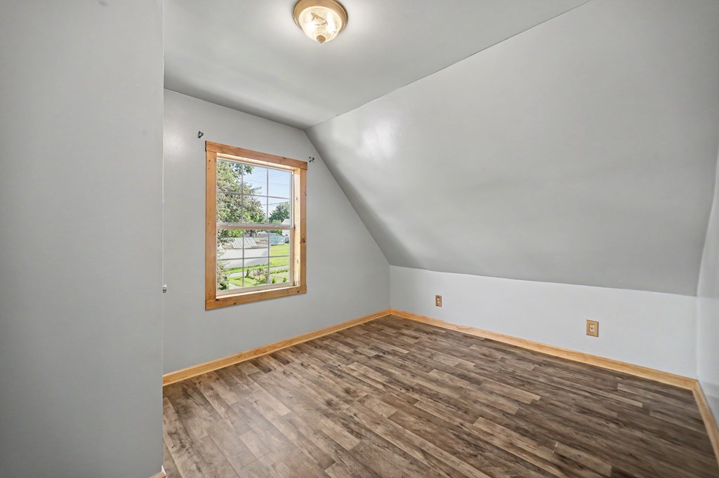 216 W Laurel Street, Willard, Ohio 44890, 3 Bedrooms Bedrooms, ,1 BathroomBathrooms,Residential,For Sale,Laurel Street,9073538