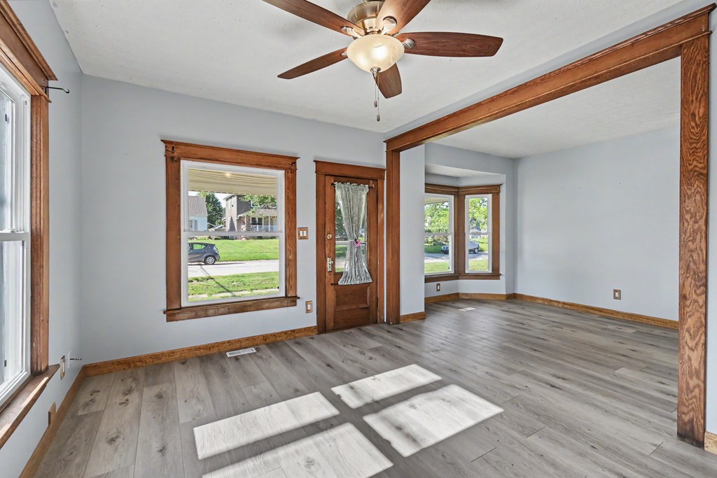 216 W Laurel Street, Willard, Ohio 44890, 3 Bedrooms Bedrooms, ,1 BathroomBathrooms,Residential,For Sale,Laurel Street,9073538