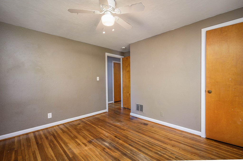 4009 Orono Drive, Toledo, Ohio 43614, 4 Bedrooms Bedrooms, ,2 BathroomsBathrooms,Residential,For Sale,Orono Drive,9073546
