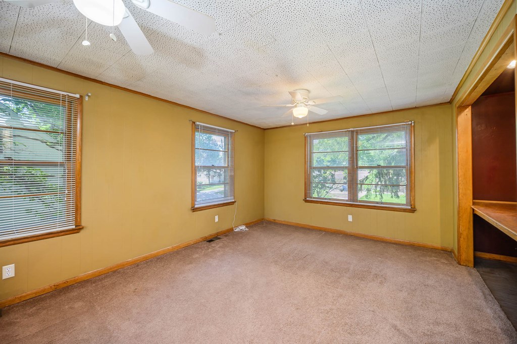 4009 Orono Drive, Toledo, Ohio 43614, 4 Bedrooms Bedrooms, ,2 BathroomsBathrooms,Residential,For Sale,Orono Drive,9073546