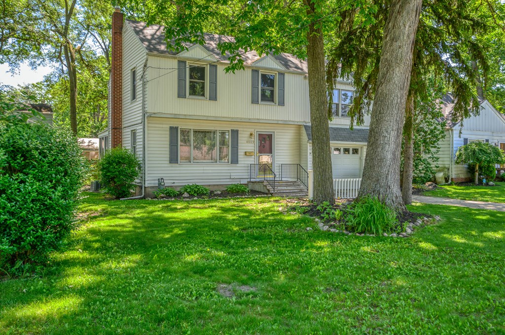 4009 Orono Drive, Toledo, Ohio 43614, 4 Bedrooms Bedrooms, ,2 BathroomsBathrooms,Residential,For Sale,Orono Drive,9073546