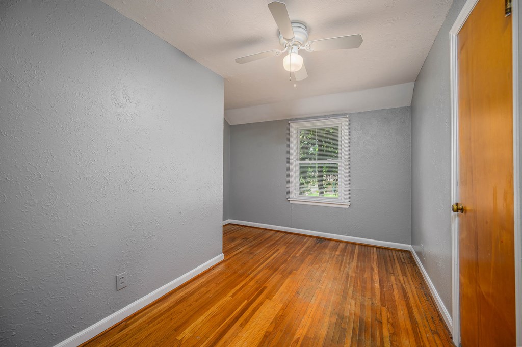 4009 Orono Drive, Toledo, Ohio 43614, 4 Bedrooms Bedrooms, ,2 BathroomsBathrooms,Residential,For Sale,Orono Drive,9073546